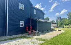 422 E Washington St, Sullivan, IN 47882