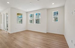 965 W Dhalia Street, Compton, CA 90220