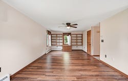 28 Camile Rd, Webster, MA 01570