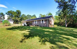 420 Kelly Drive, Eutaw, AL 35462