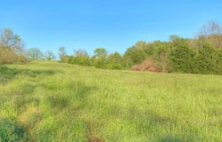 5875 N Currie Lane, Springfield, MO 65803
