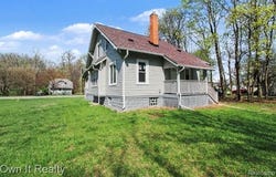 6023 Wayne Road, Romulus, MI 48174