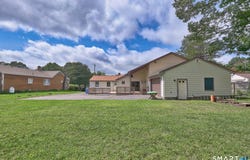 232 Lakeside Boulevard E, Waterbury, CT 06708