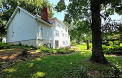 600 E McNair St, Versailles, MO 65084
