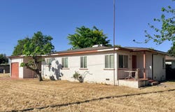 15445 W E Street, Kerman, CA 93630