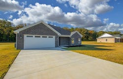 1112 Duke Drive, Bauxite, AR 72011