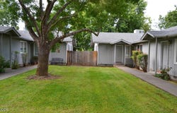 1632 Leonard Road, Grants Pass, OR 97527