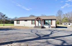 9526 OSBORN Rd, Arlington, TN 38002