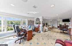 558 E BALTIMORE Pike, WEST GROVE, PA 19390