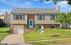 9136 MCHENRY Lane, LANHAM, MD 20706