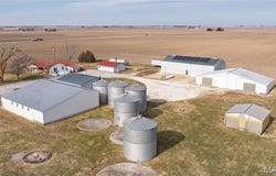 7067 Oak Avenue, Raymond, IL 62560