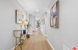 141 S Linden Dr, Beverly Hills, CA 90212