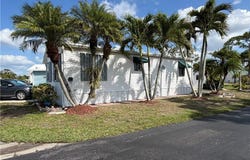 4621 Liberty Ln E lot: 22, ESTERO, FL 33928