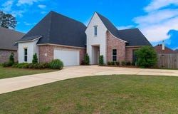 121 Sitka Loop, Haughton, LA 71037