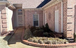 1740 CONSTABLE Ct, Collierville, TN 38017