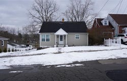228 Hastings Ave., ENDICOTT, NY 13760