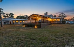 11588 N Caribee Point, Inglis, FL 34449