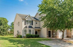284 Commons Drive, Jonesboro, GA 30236
