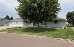 308 E Wagner St, Marion, SD 57043