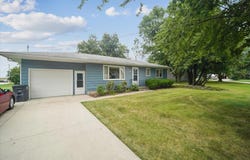 2222 15th Avenue, Eldora, IA 50627