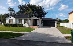 12971 SW 200th Ter, Miami, FL 33177
