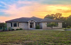 5723 W River Meadows Lane, Norway, MI 49870