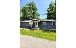 1313 E Benton Avenue, Ava, MO 65608