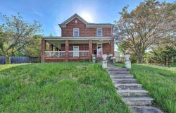624 S Maple St, Vinton, VA 24179
