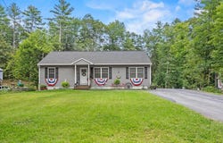81 Pinecrest Circle, Waterboro, ME 04061