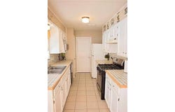 2100 Heights Blvd, Taylor, TX 76574