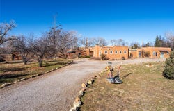 12 La Vega, Galisteo, NM 87540