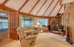 694 Ruby Lake Drive, Hiawassee, GA 30546