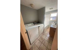 309 Brown Bottom Ln, Cedar Bluff, VA 24609