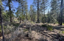 Cardinal Dr, Bonanza, OR 97623