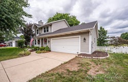 1511 Springbrook Drive, Jenison, MI 49428