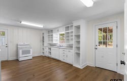406 Marchman, Lindale, TX 75771