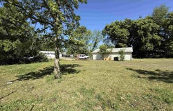 101 N 6Th Street, Farmington, IA 52626