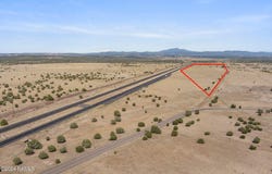 W Old Hwy 66, Ash Fork, AZ 86320