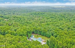 400 Georgee Rd, Jamestown, TN 38556-5264
