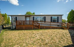 1699 N TERRY St, Eugene, OR 97402