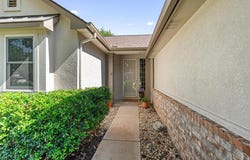 271 Whispering Wind Dr, Georgetown, TX 78633