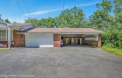 141 Scr Pocono Highway, Scranton, PA 18505