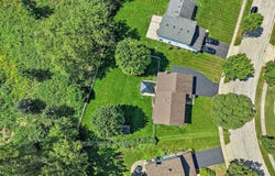 1341 S Parkview Terrace, Algonquin, IL 60102