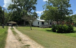 2000 Citation Dr, Del Valle, TX 78617