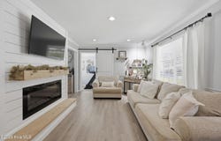 913 Bartlett Avenue, Elizabeth City, NC 27909