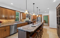 3502 Valley View Road, Ames, IA 50014
