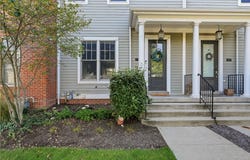 1771 Parkview Blvd, Squirrel Hill, PA 15217