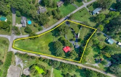 8820 Trout Rd, Mascot, TN 37806