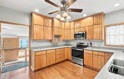 510 N C Avenue, Washington, IA 52353