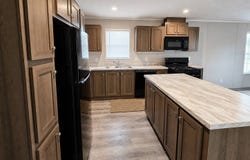 811 18th St, Albert Lea, MN 56007